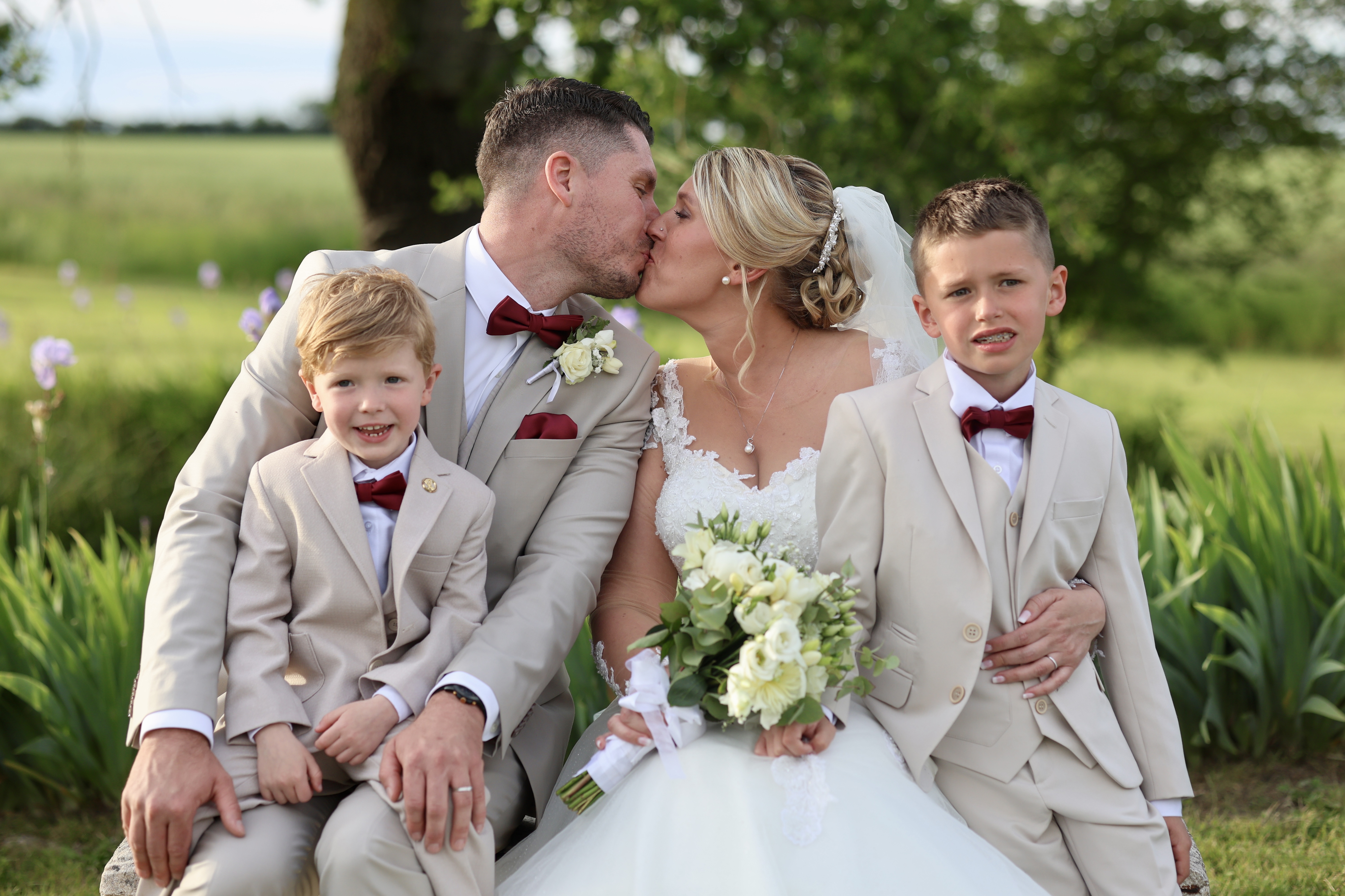 PORTRAIT — EDITORIAL